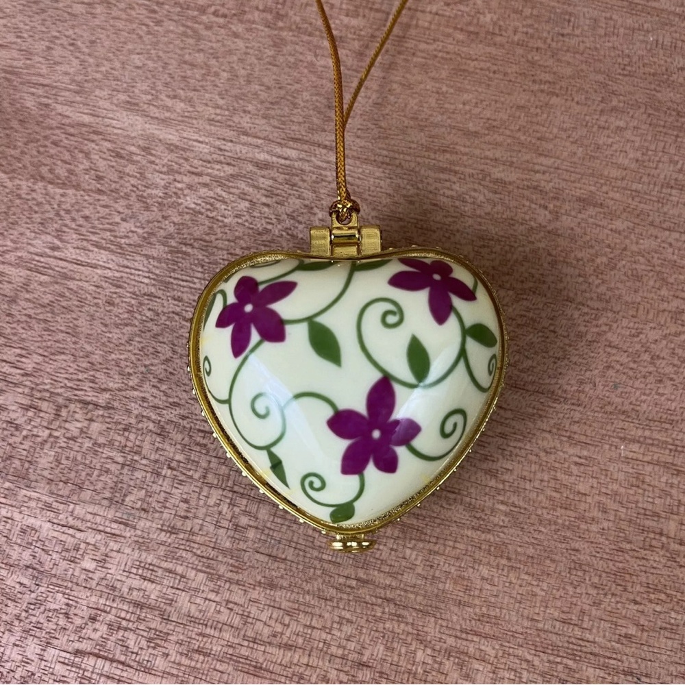 3 Valerie Parr Hill Porcelain Hearts Hope Peace Laughter Memory Trinket Ornament - Picture 5 of 12